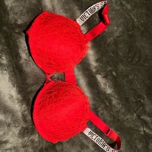 Victoria Secret Bombshell Add-2-Cups Shine Strap Lace Push-Up Bra
